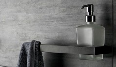 Czarne akcesoria Stella